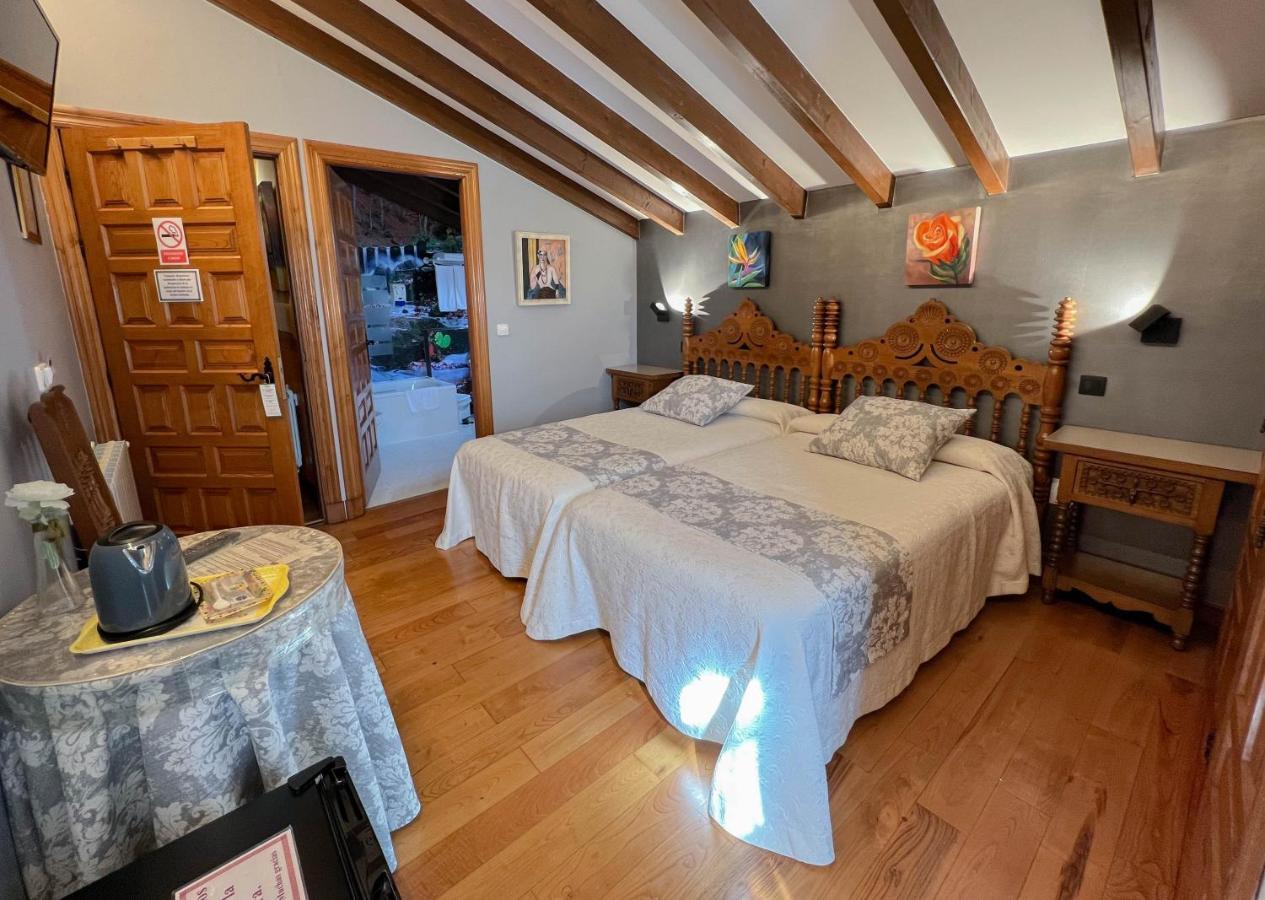 Posada Araceli Сантильяна-дель-Мар Экстерьер фото